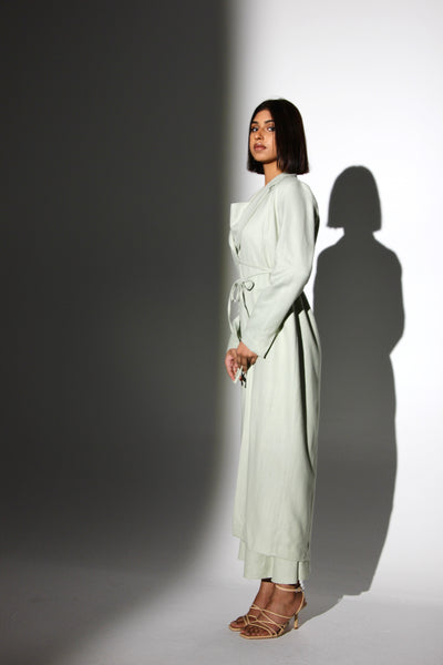 Long dress with long blazer with pocket details and belt to adjust the size
